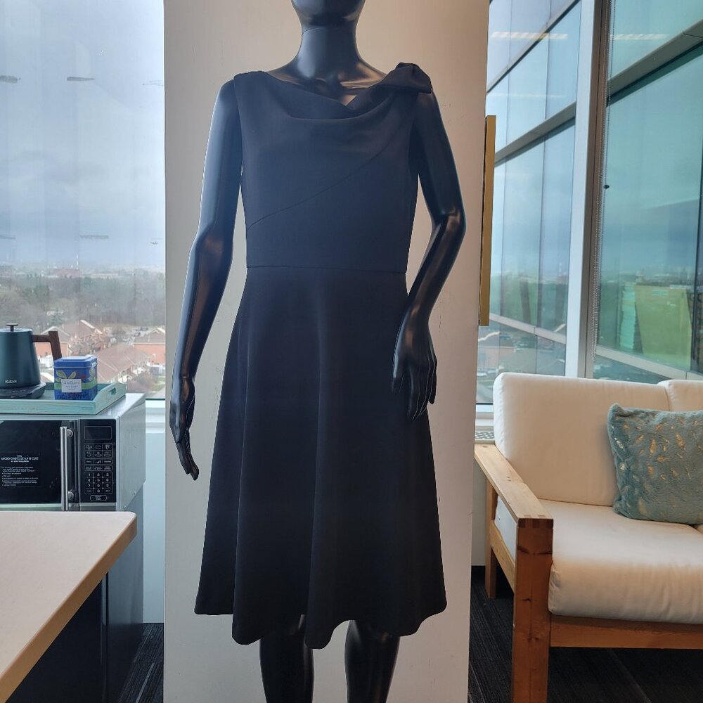 DKNY Sleeveless Bow Dress